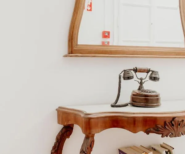 Residencial Avenida בית הארחה פארו